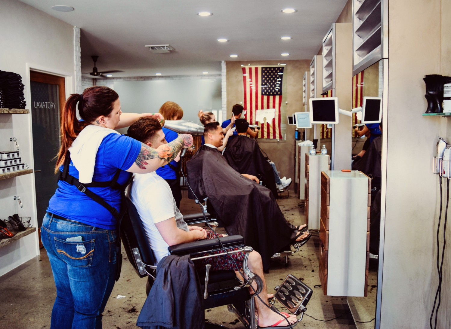 salon equipment in california, salon furniture in california, barber chairs, salon chairs in california